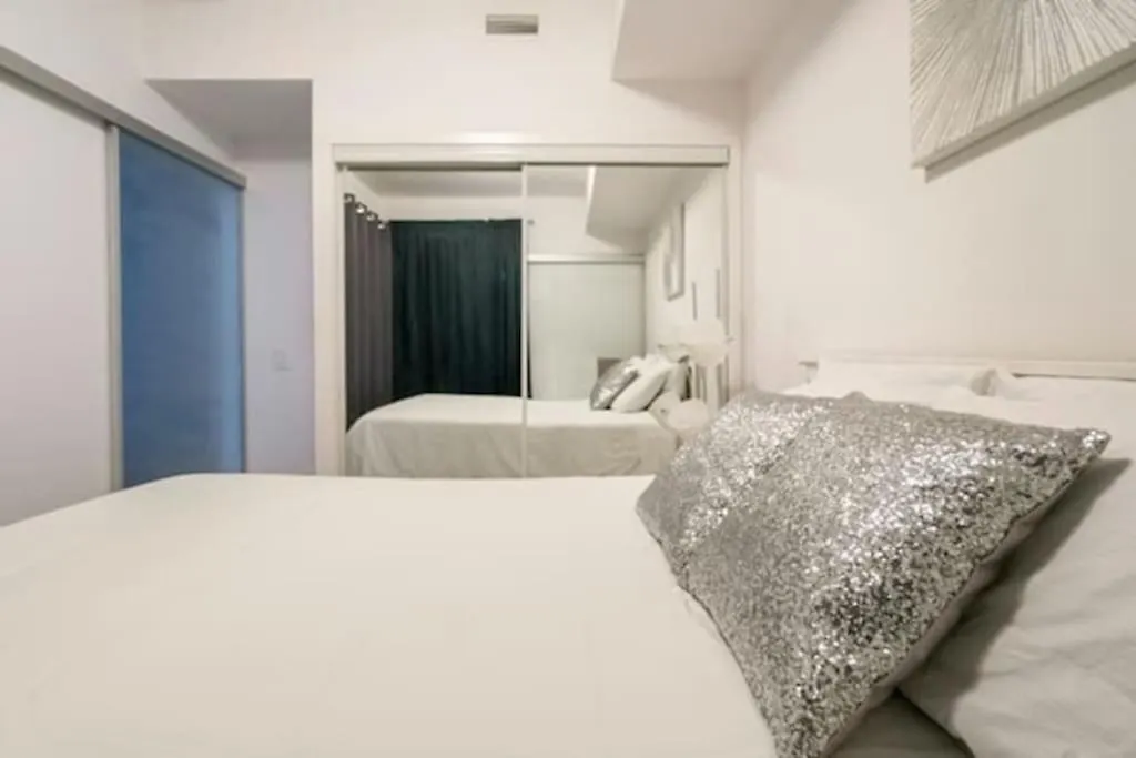 Downtown Suite By Unionstationscotiaarena Toronto Apartment