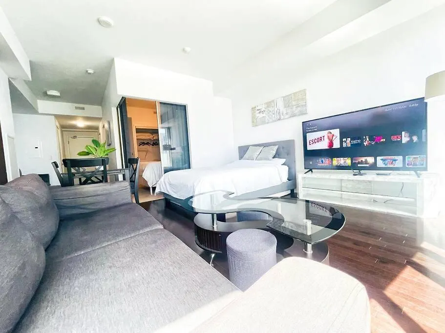 Apartment Downtown Suite By Unionstationscotiaarena Toronto