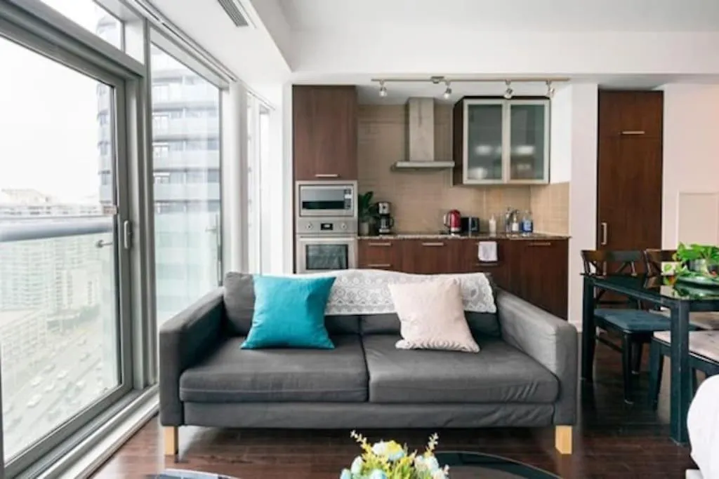 Downtown Suite By Unionstationscotiaarena Toronto
